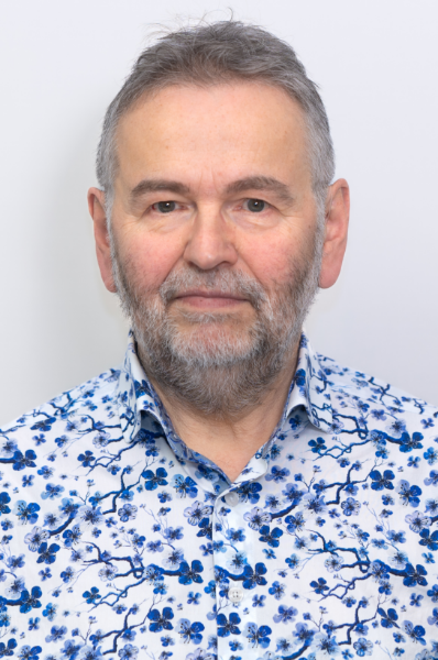 Professor Emeritus Steve Moss